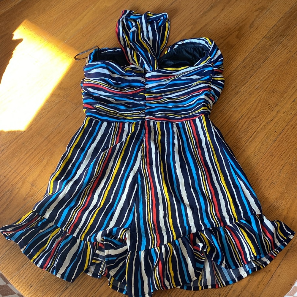 Cute romper - Picture 2 of 7